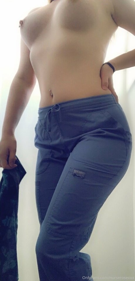 nurserosexxx かわいいポルノスター ギャラリー