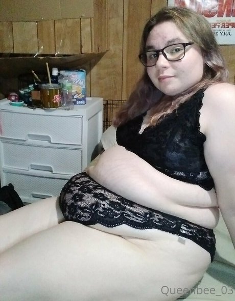 裸の写真 OnlyFans エロチック 写真