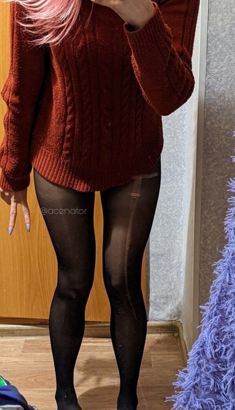 acenat0r 裸のスター 写真