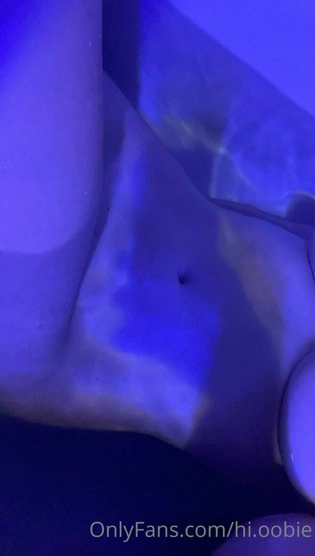 Hioobs エロティックなモデル 写真