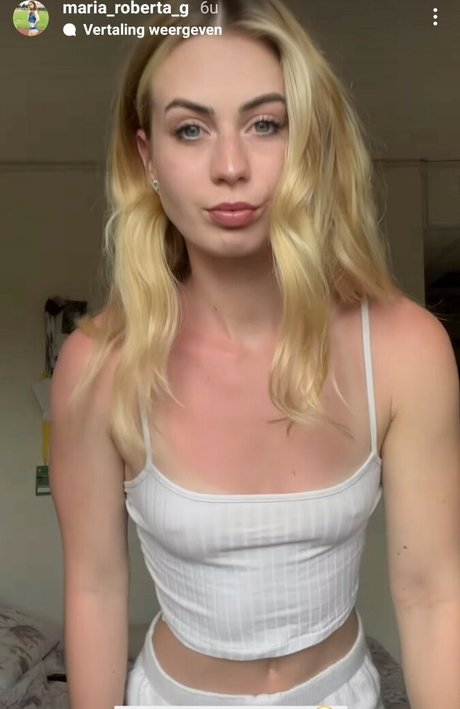 Maria Roberta Gherca エロティックなモデル 写真