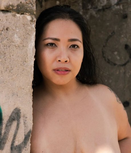 Alicia Rogue アート女優 画像