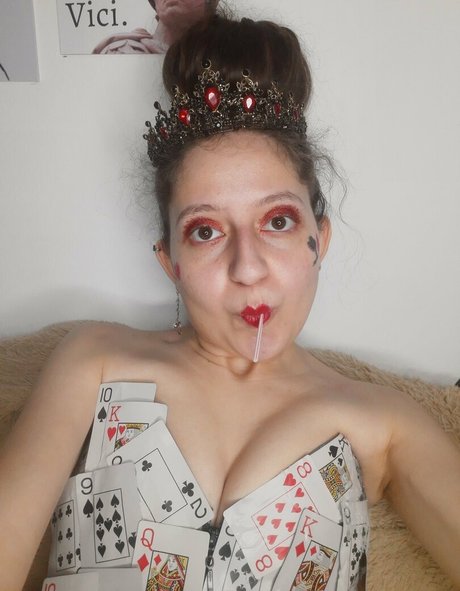 ブルネットの教師OnlyFans 限定 ギャラリー