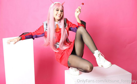 kitsune foreplay 独占女優 写真