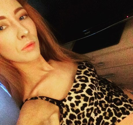 Scotts Couple ホットなポルノスター 画像