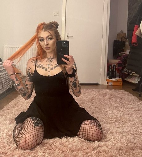 美しい足 OnlyFans 無料ポルノ 写真