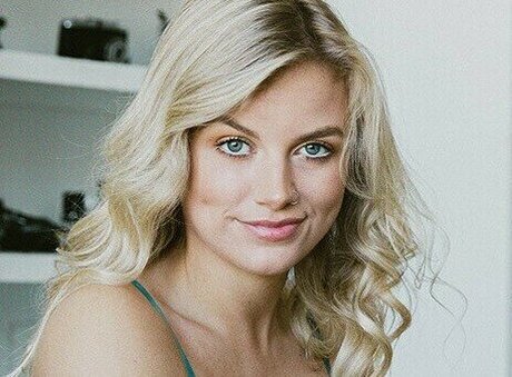 アナルビデオOnlyFans ホット裸 画像