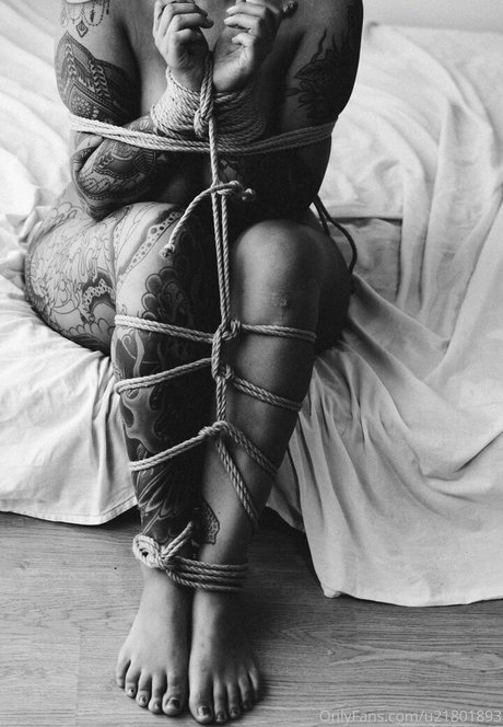 金髪ストリップOnlyFans 美しいxxx 写真