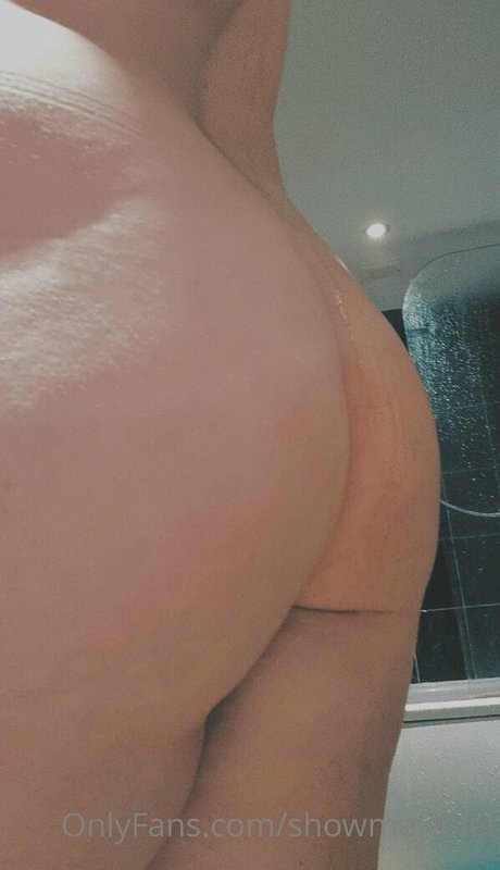 黒檀の小人OnlyFans セクシーヌード 写真