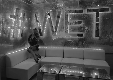 スターティーンオンリーファンズ 無料xxx 画像