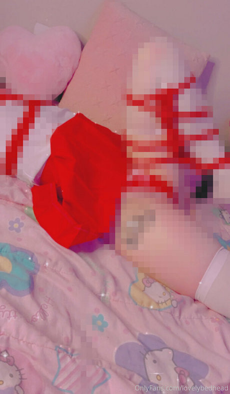 lovelybedhead アート女優 写真