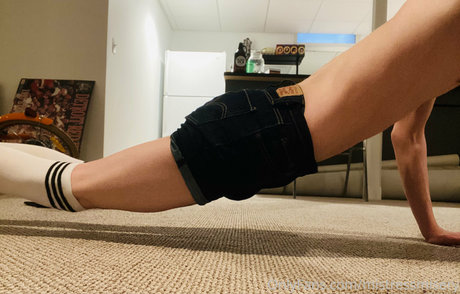 mistressmisery エロティック女優 写真