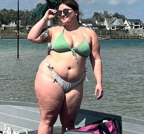 黒のランジェリーOnlyFans セクシー裸 画像