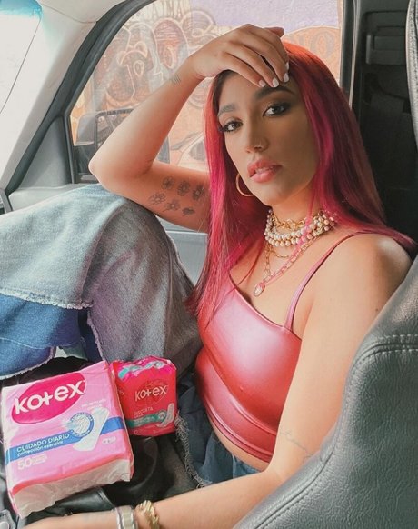 ティーンヌードOnlyFans アート裸 アーカイブ