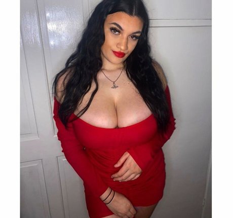 Chloe Ann Whitham 完璧なスター 写真