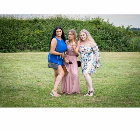 Chloe Ann Whitham かわいいスター 写真