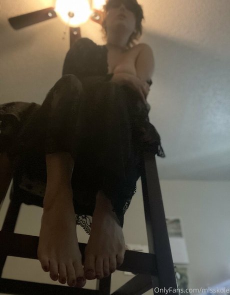 holykoley 高品質モデル 画像