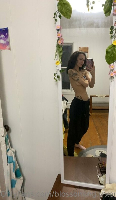 トップレスビーチOnlyFans ホットxxx 画像