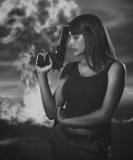 Chen Levi トップモデル 写真