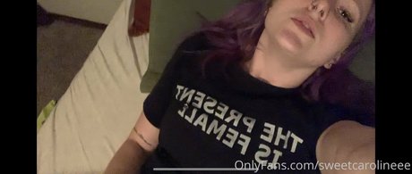 sweetcarolineee 高品質のポルノスター 画像