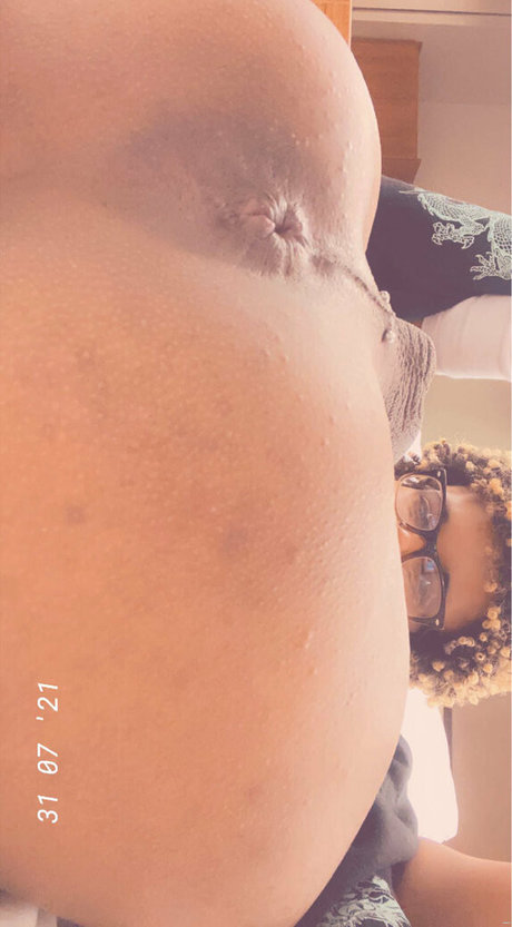 cloudyvi_ 素敵なポルノスター ギャラリー