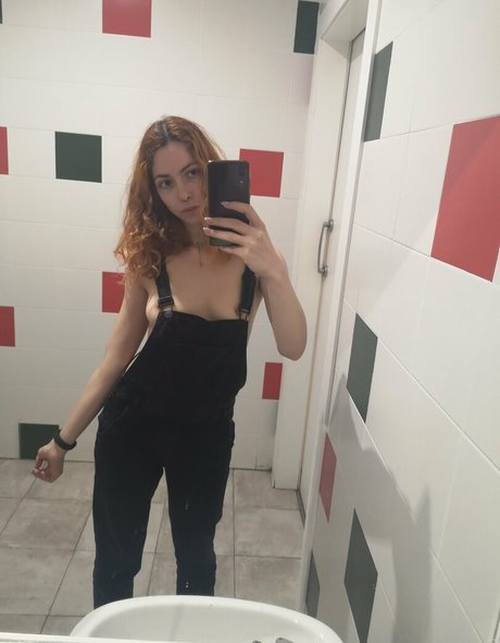 comfykitty トップモデル 画像