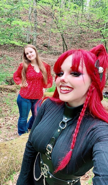 rubyskyes2 0 セクシーなスター 画像