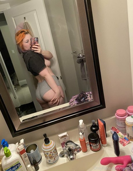 Scarlix 無料のポルノスター 写真