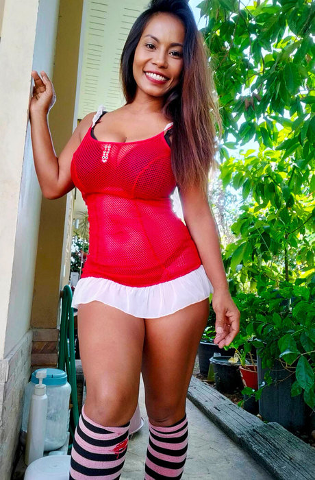 PaulaThai 最高のスター 写真