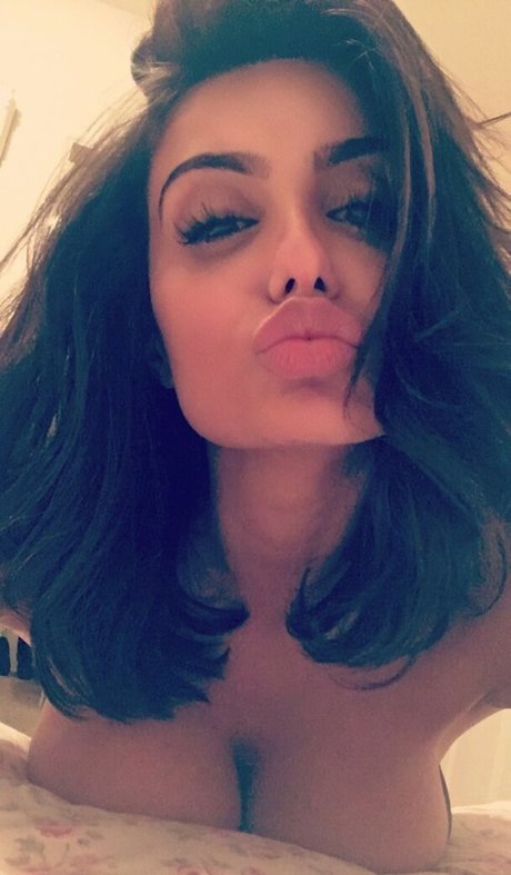 Mikaela Hoover 素敵な女優 写真