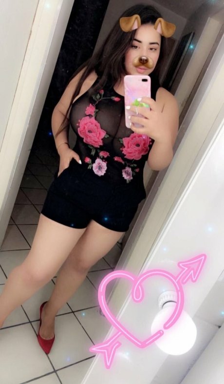 曲線美の赤毛OnlyFans ホット裸 写真