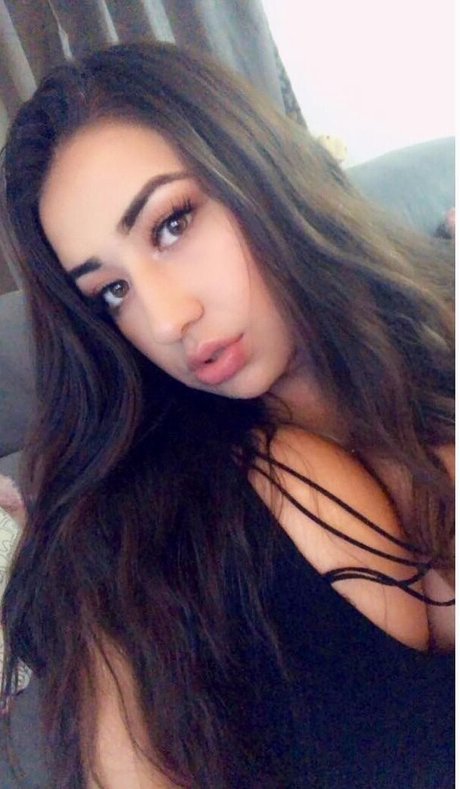 Jazmin Gurrola ポルノスター エロティック ギャラリー