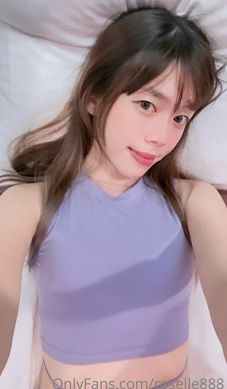 roselle888 profile image