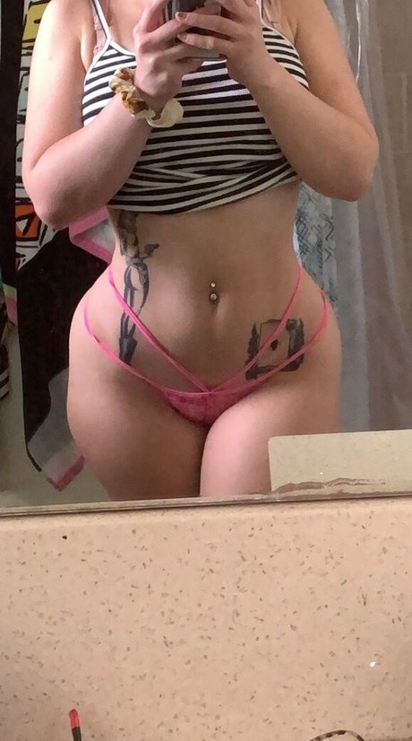 Susannah 美しいモデル 画像