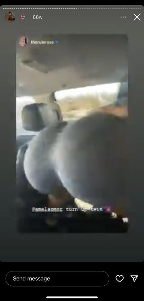 Amelaomor 美しいモデル 写真