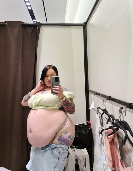 ホットな裸のOnlyFans セクシーヌード 画像