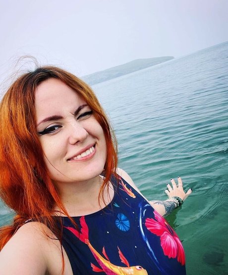 Alina Gingertail トップスター 写真