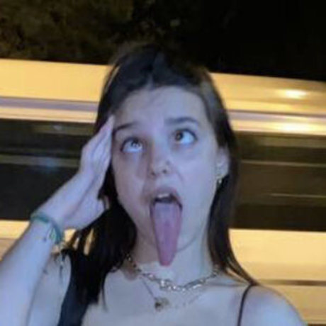 Radmila Maro かわいいスター 写真