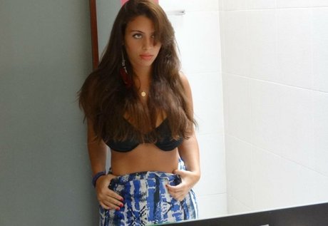 Tami Bar ポルノスター エロティック 写真