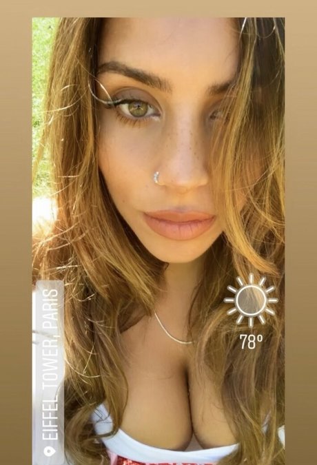 Tami Bar スター xxx ギャラリー