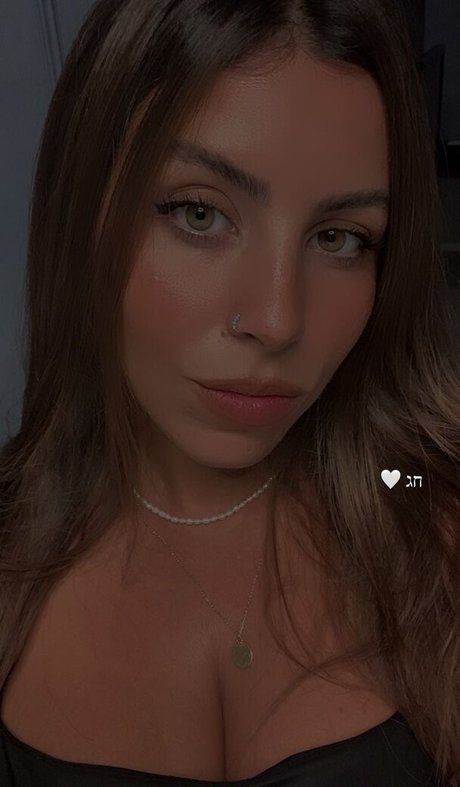 Tami Bar ホットなポルノスター 画像