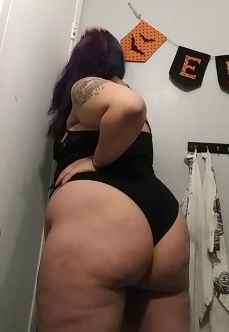 crushercutie1 xxxポルノスター 写真