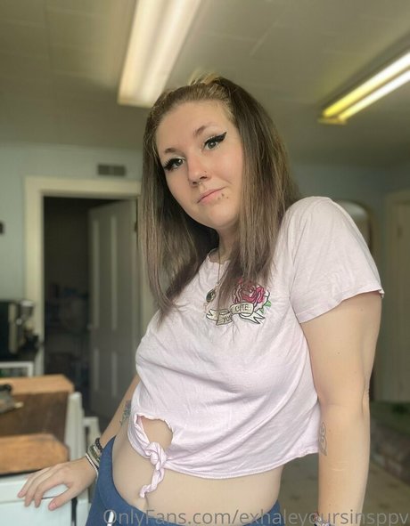 exhaleyoursinsppv 裸のポルノスター 写真