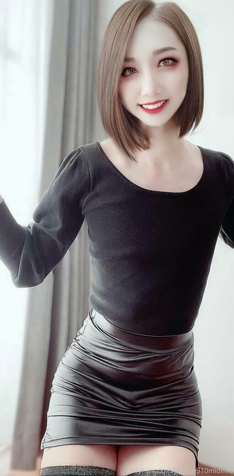 汚いOnlyFans アート裸 写真