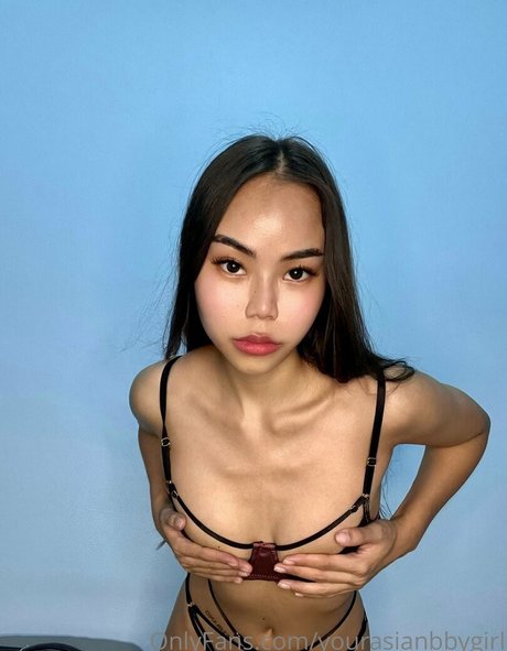 yourasianbbygirl アダルト女優 画像
