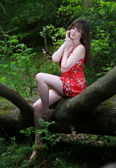 母乳オンリーファン セクシー裸 写真