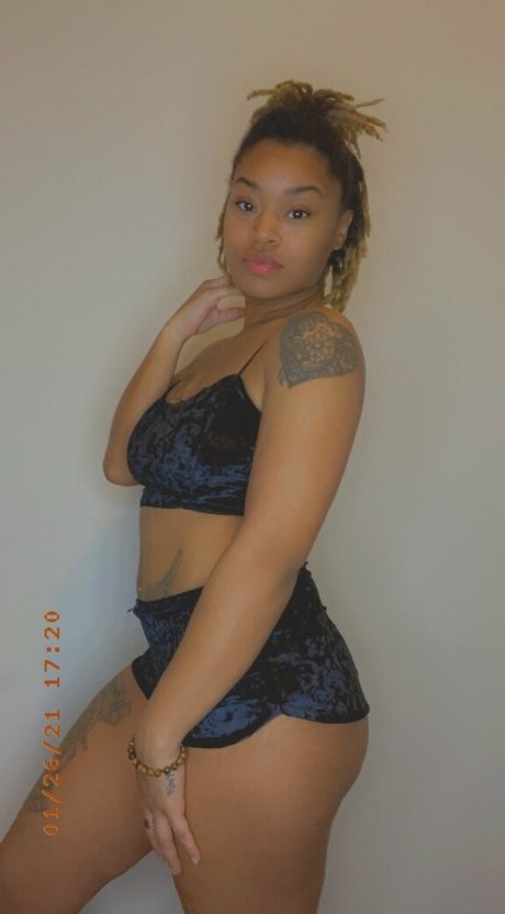 nyshacreams 完璧な女優 画像