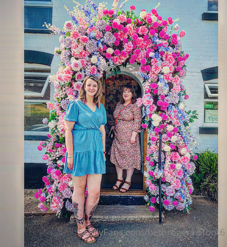 amazonbeth 6foot6 ヌードモデル 写真