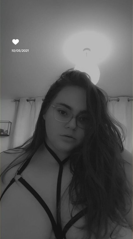 thescottishegirl セクシーなポルノスター 写真