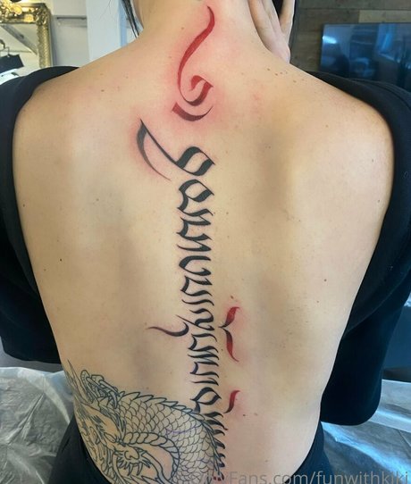 Funwithkiki かわいいポルノスター 画像